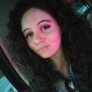 Meet your Posher, Glorianna